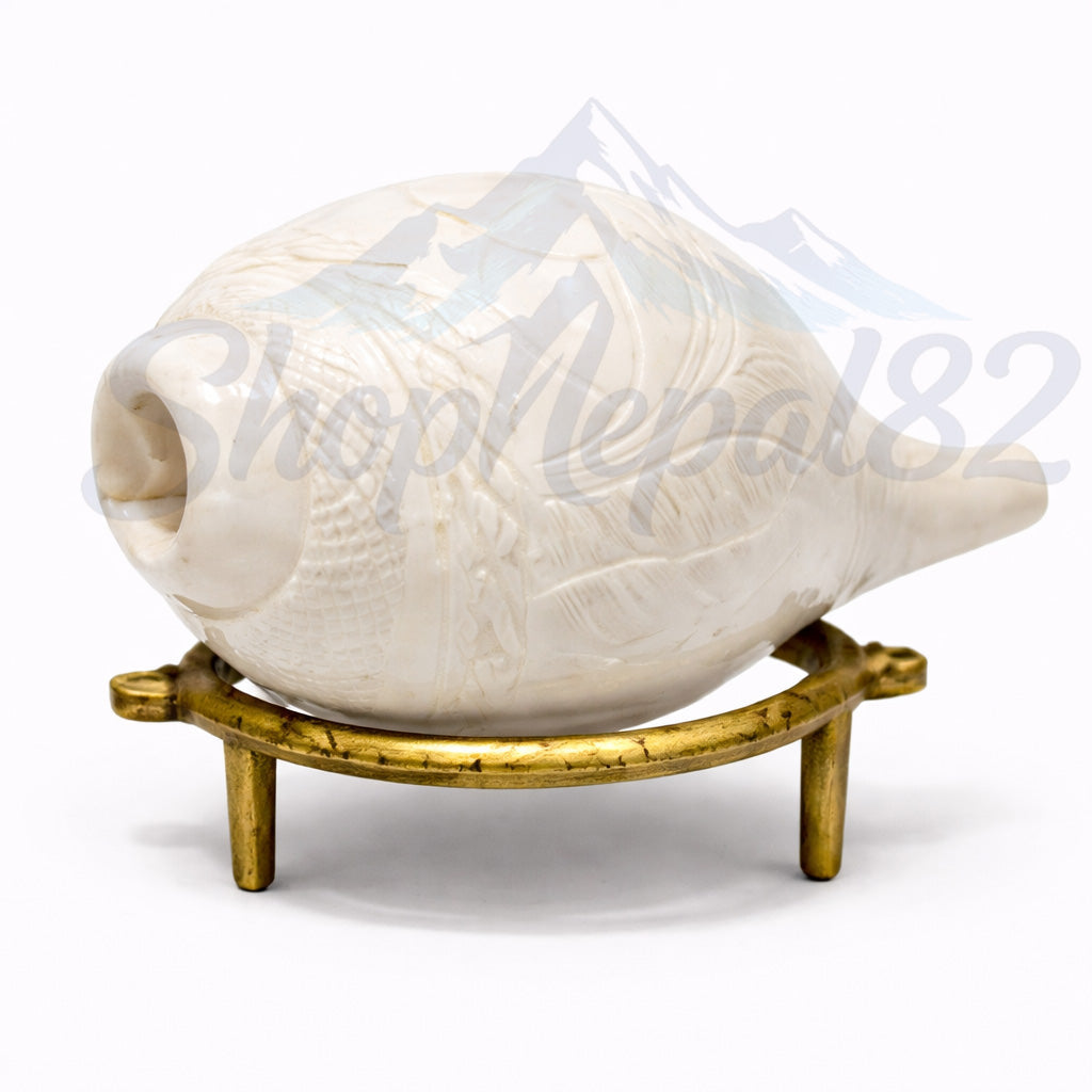 Decorative Shankh Stand – Brass Finish Display Holder for Conch Shell – शङ्ख राख्ने स्ट्यान्ड