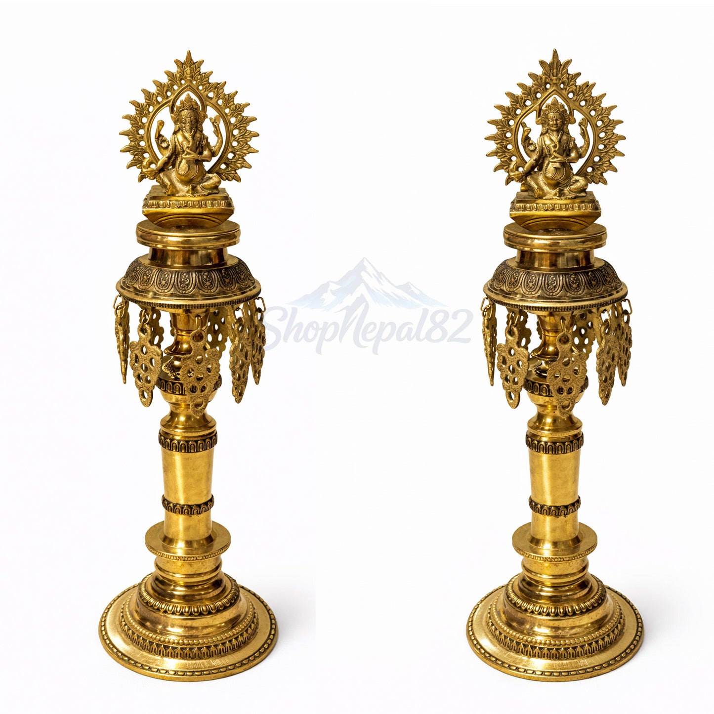 Handcrafted Traditional Brass Puja Deepak Stand (Set of 2) – हस्तनिर्मित पितल पूजा दीपक स्ट्यान्ड
