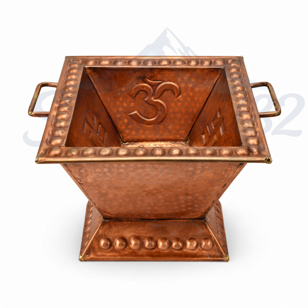 Traditional Copper Havan Kund – Square Puja Fire Pit for Yagya & Rituals – ताम्रे हवन कुण्ड